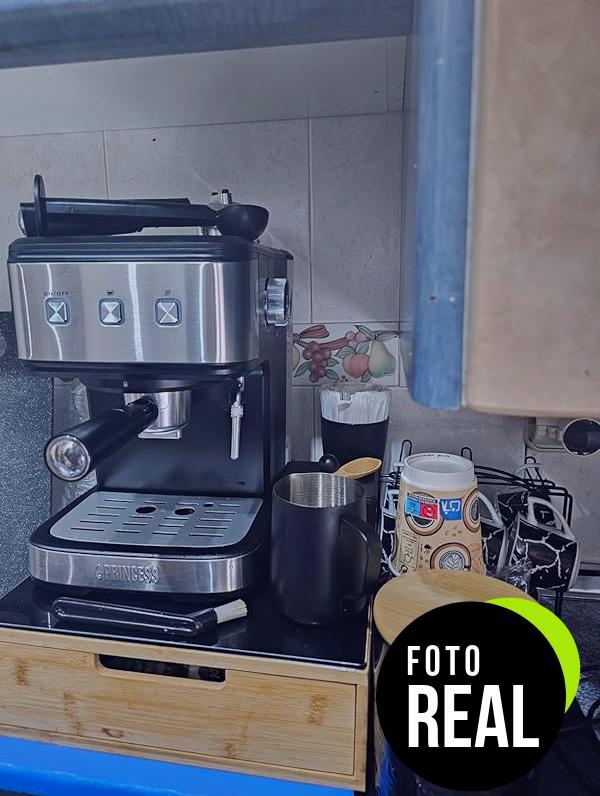 princess-cafetera-espresso-1-2-tazas-249413-foto-3