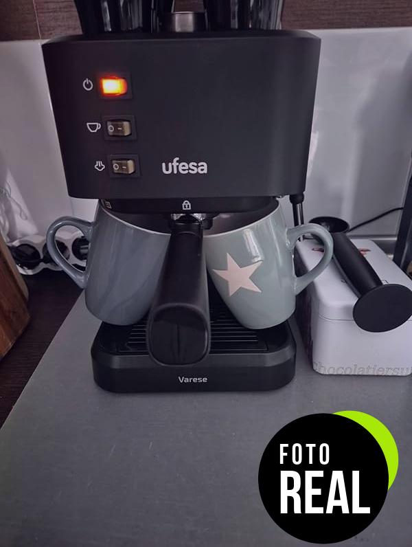 ufesa-monza-cafetera-espresso-2023-foto-3