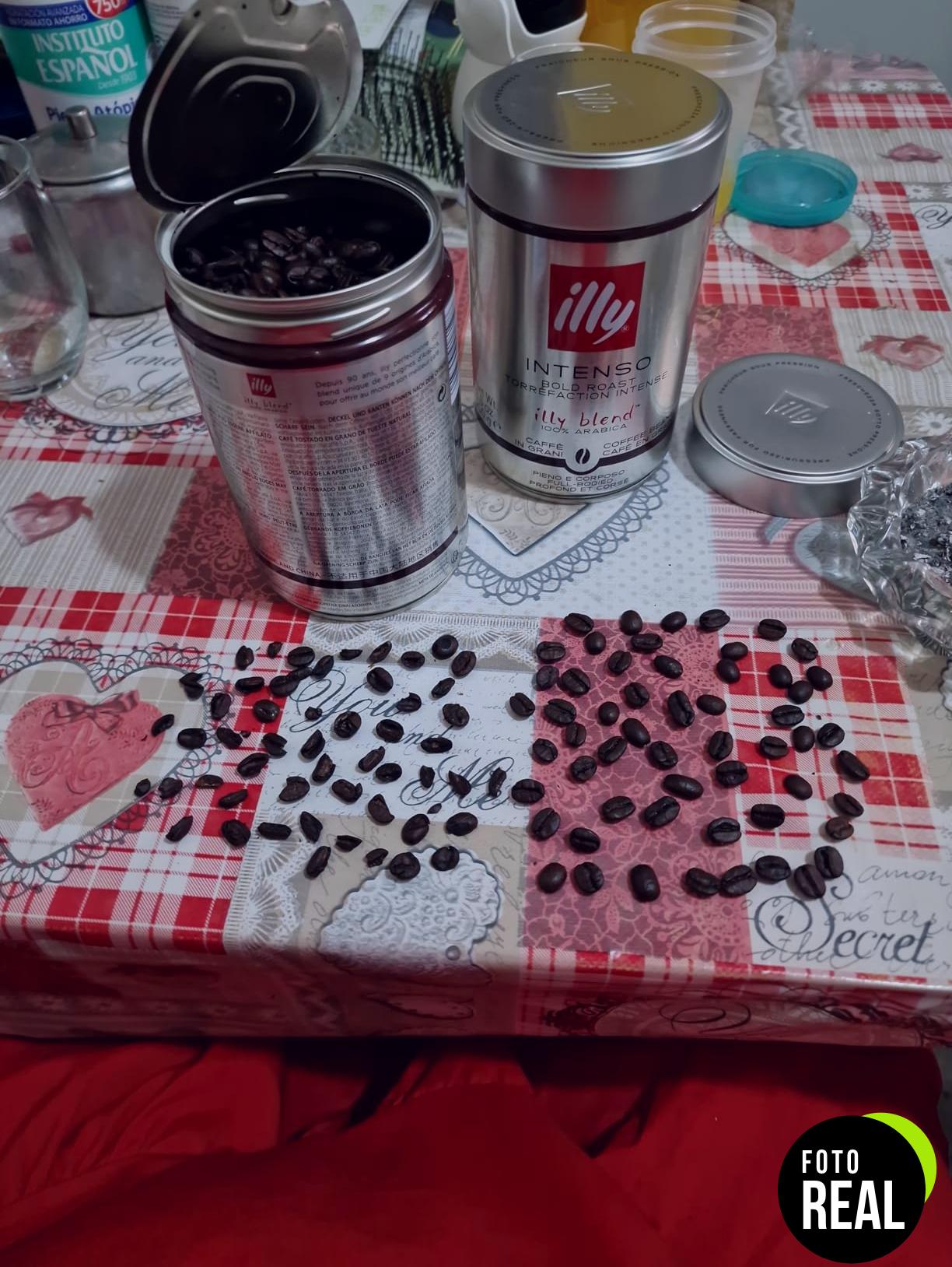 cafe-illy-grano-intenso-250g-foto-1