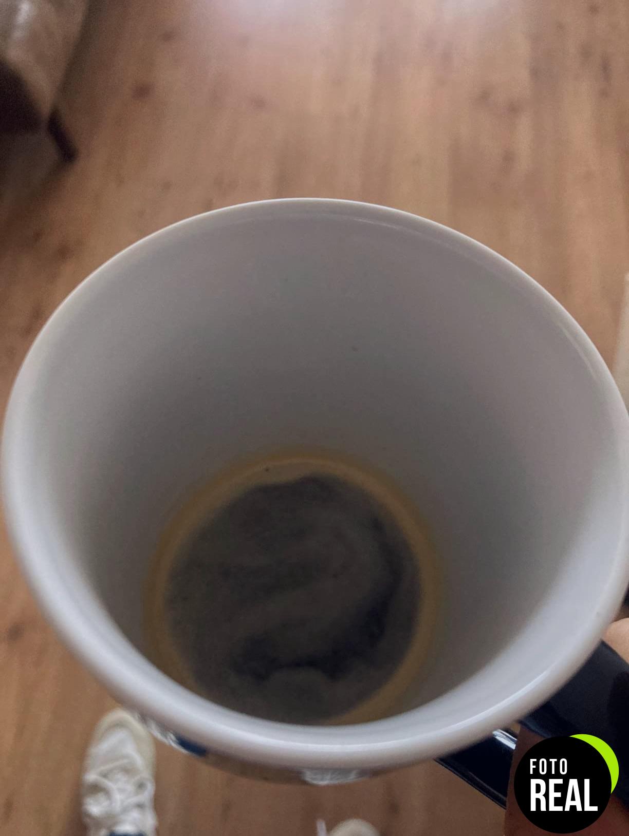 cafetera-delonghi-magnifica-ecam230-4-bebidas-foto-2