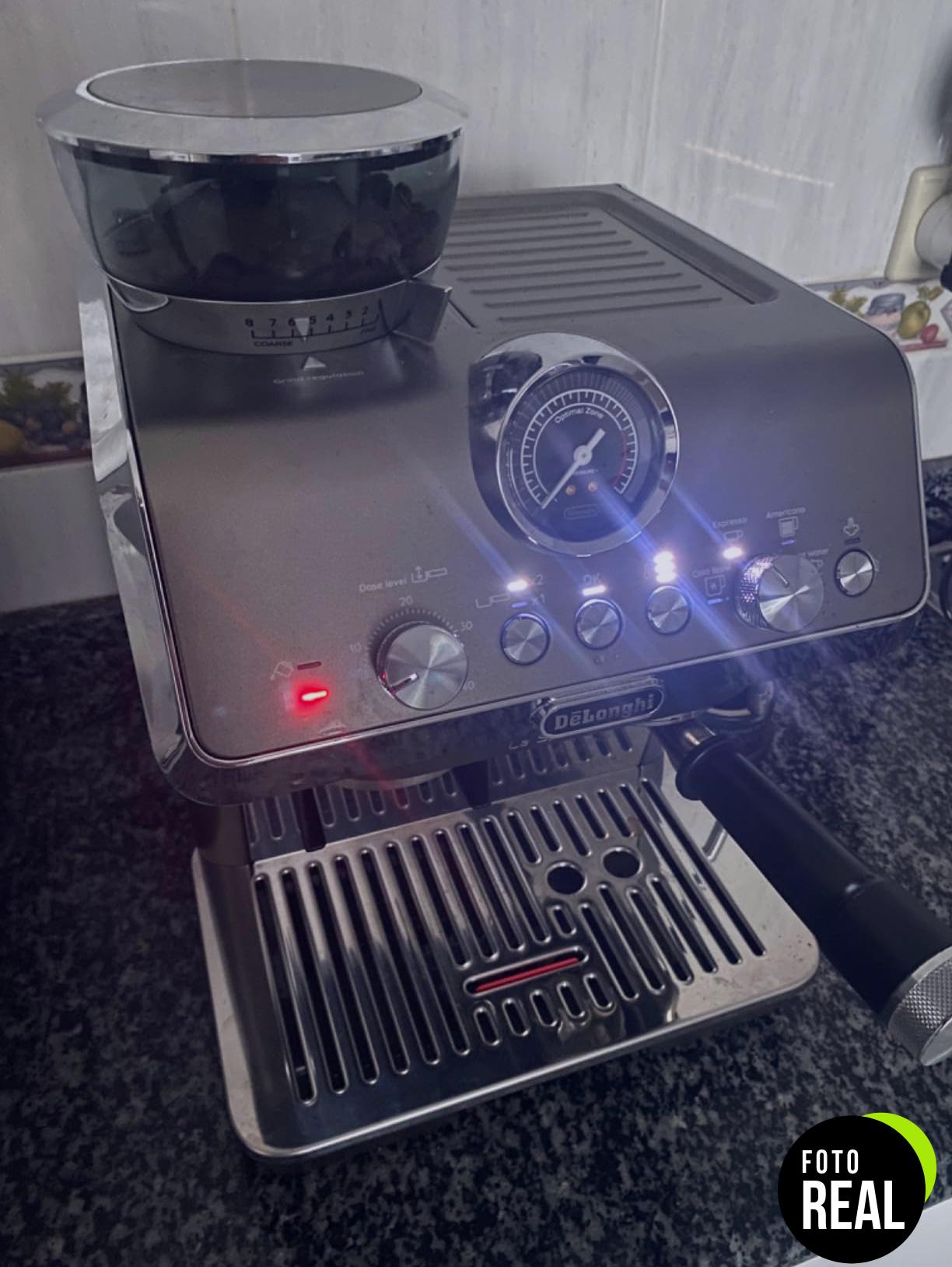 delonghi-espresso-maquina-3-recetas-ec9155mb-foto-1