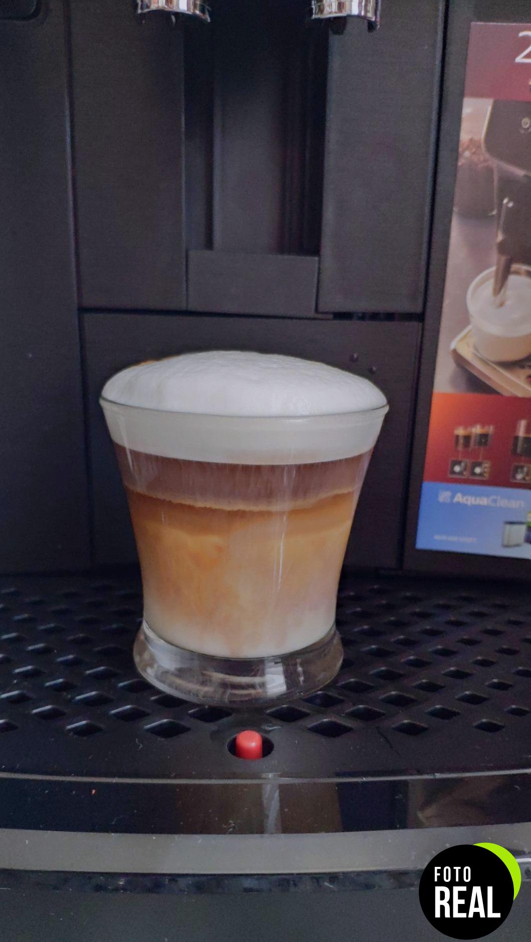 philips-cafetera-espresso-lattego-ep2333-4tipos-foto-1