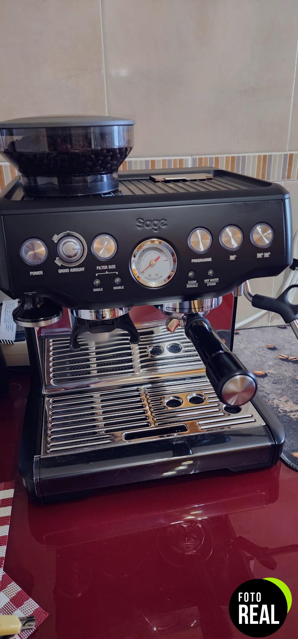 sage-barista-express-cafetera-profesional-foto-1